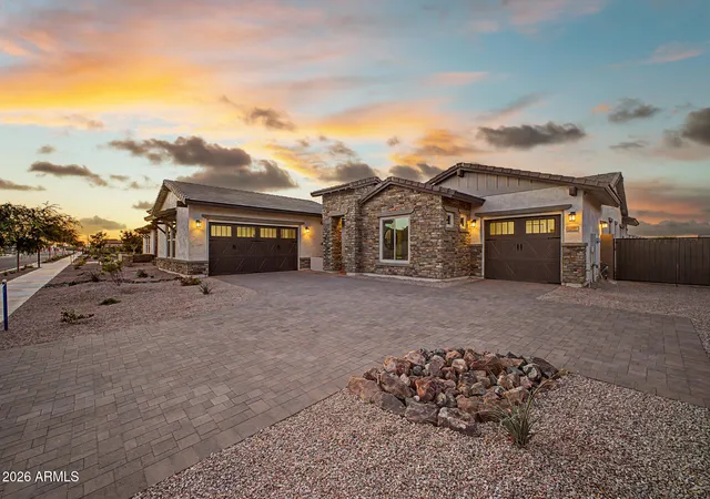 Photo 2 of Sale Pending at 21098 E Diana Way, Queen Creek, AZ 85142 | MLS# 7016230 | Listing updated on 2026-09-29
