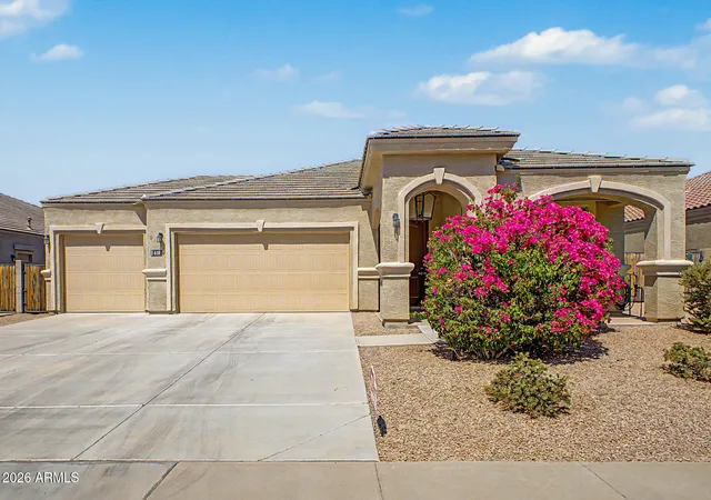 2nd image of 658 W Belmont Red Trl, San Tan Valley, AZ 85143 | MLS# 7013864