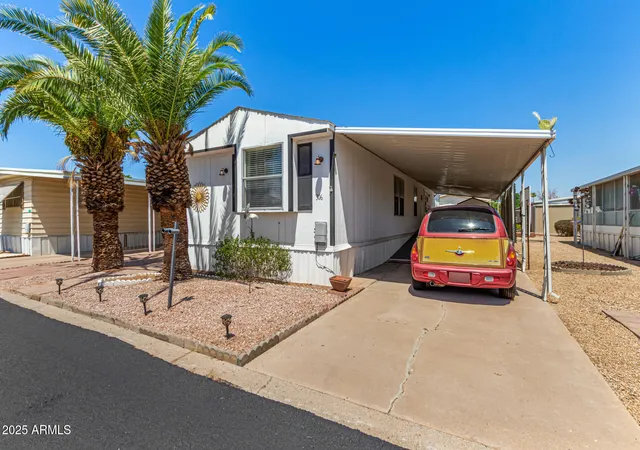 Photo 3 of Manufactured home for sale at 2650 W Union Hills Dr #OFC, Phoenix, AZ 85027 | MLS# 7014257 | Listing updated on 2026-08-24