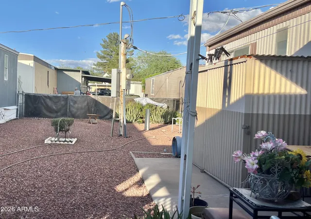 Photo 4 of Manufactured home for sale at 3150 W Glendale Ave #68, Phoenix, AZ 85051 | MLS# 7014566 | Listing updated on 2026-09-29