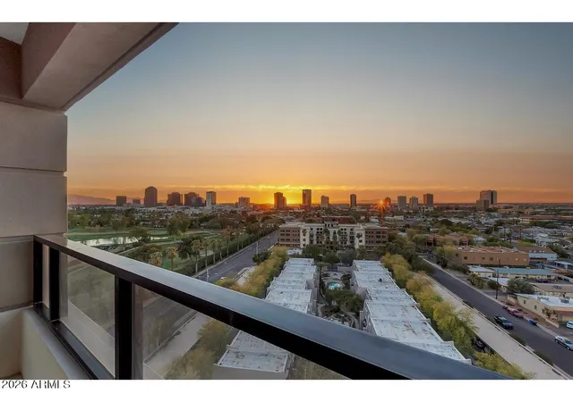 Homes for sale in Phoenix, AZ | 1040 E Osborn Rd #1004, Phoenix, AZ 85014 | MLS# 7014814