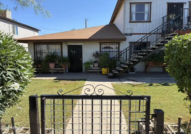 Photo 3 of Townhouse for sale at 3105 W Madison St, Phoenix, AZ 85009 | MLS# 7013922 | Listing updated on 2026-09-15