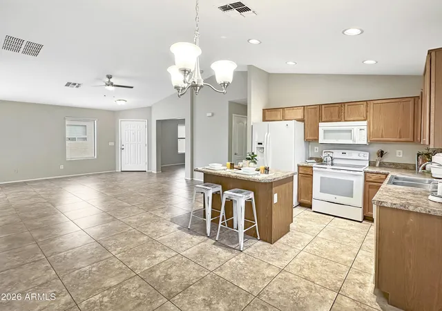 Homes for sale in Maricopa, AZ | 40167 W Thornberry Ln, Maricopa, AZ 85138 | MLS# 7014582