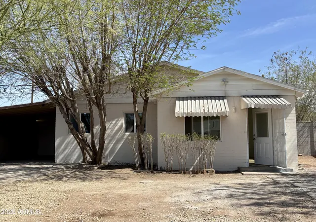 Photo 1 of Sale Pending at 3036 W Almeria Rd, Phoenix, AZ 85009 | MLS# 7015321 | Listing updated on 2026-06-27