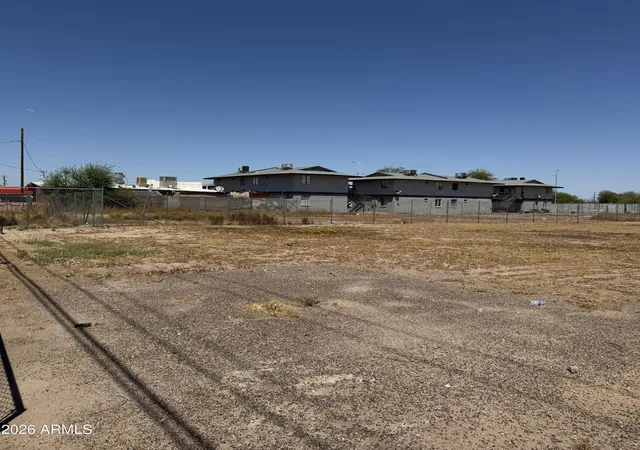 3rd image of 5225 S 7Th St, Phoenix, AZ 85040 | MLS# 7014585