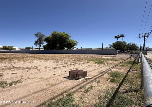 4th image of 5225 S 7Th St, Phoenix, AZ 85040 | MLS# 7014585