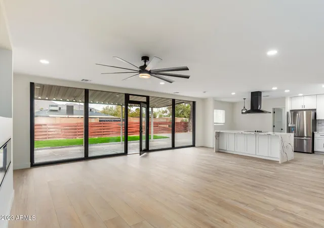 Photo 4 of Single family home for sale at 5518 E Thomas Rd, Phoenix, AZ 85018 | MLS# 7014347 | Listing updated on 2026-06-17