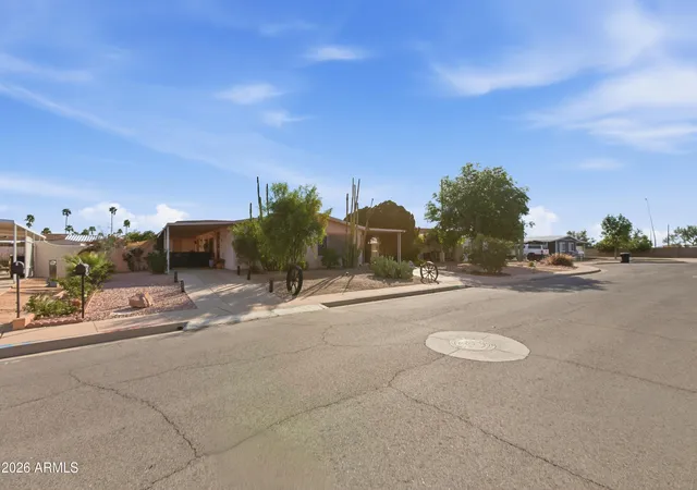 Photo 4 of Manufactured home for sale at 349 S Alvaro Cir, Mesa, AZ 85206 | MLS# 7014433 | Listing updated on 2026-10-05