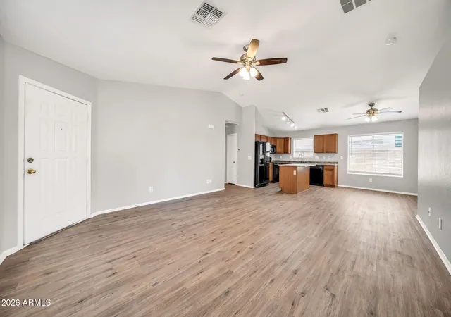 5th image of 11017 W Wilshire Dr, Avondale, AZ 85392 | MLS# 7014914