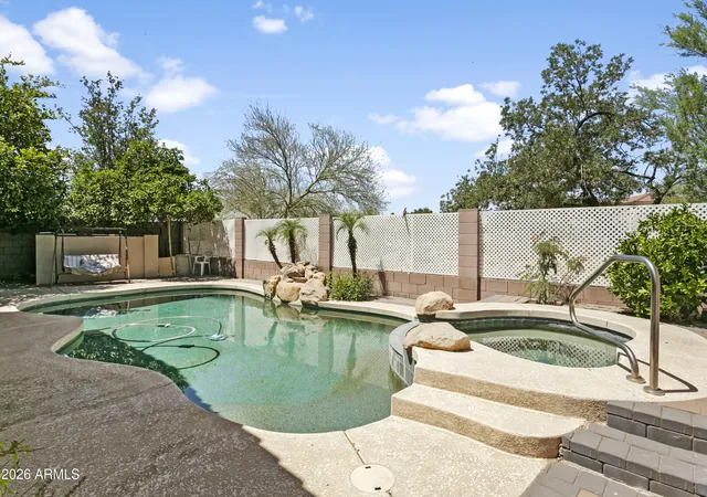 Photo 1 of Single family home for sale at 15622 N 13th Avenue, Phoenix, AZ 85023 | MLS# 7017560 | Listing updated on 2026-09-28