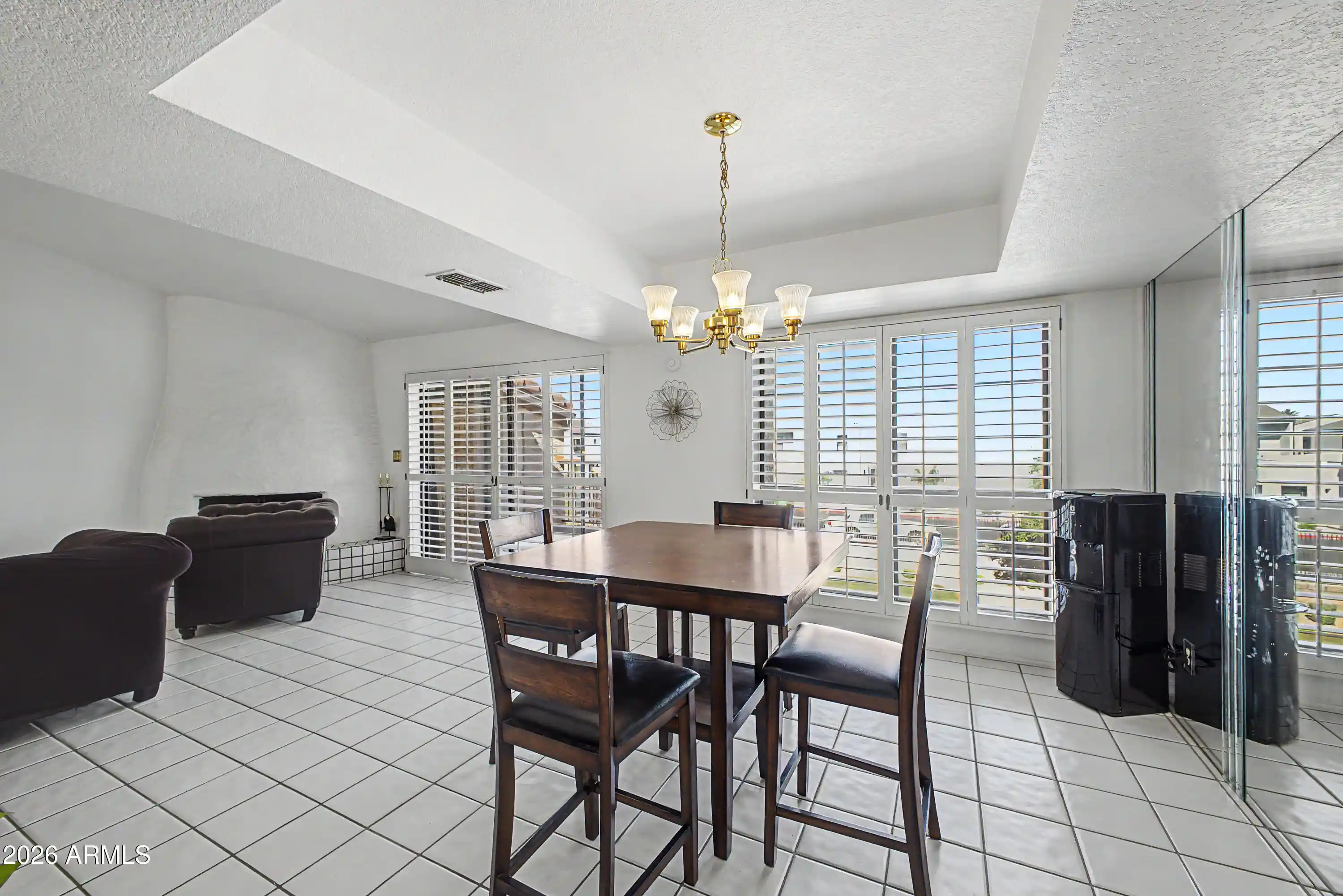 Listing Photo 2 - Condo for sale in 8301 N 21St Dr located at 8301 N 21St Dr, Phoenix, AZ 85021 - Unit #F203