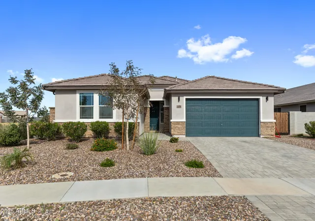 Photo 1 of Single family home for sale at 1170 E Meadowridge Dr, Casa Grande, AZ 85122 | MLS# 7014710 | Listing updated on 2026-06-04