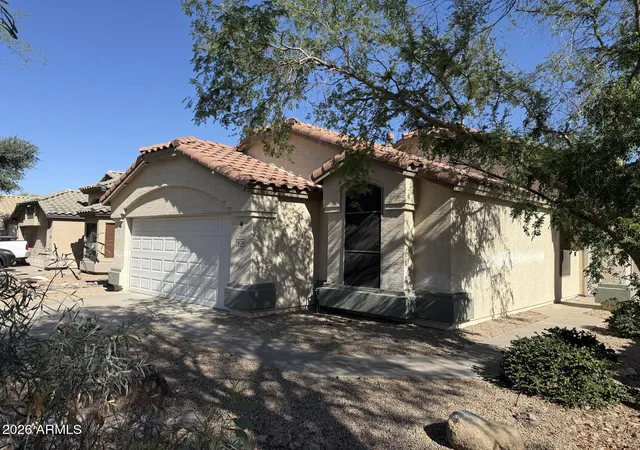 3rd image of 16214 W Latham St, Goodyear, AZ 85338 | MLS# 7014777