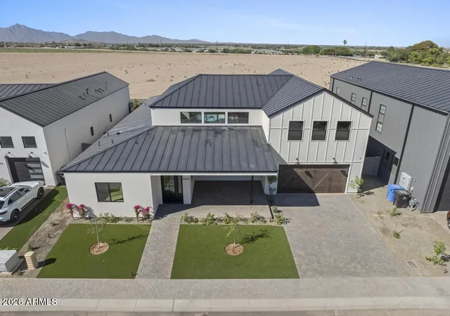 2nd image of 8511 S 9th Dr #15, Phoenix, AZ 85041 | MLS# 7016299