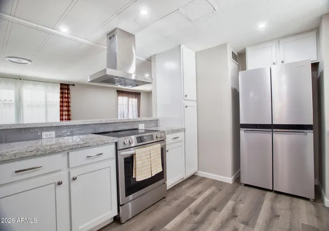 Photo 4 of Manufactured home for sale at 2609 W Southern Ave #182, Tempe, AZ 85282 | MLS# 7015283 | Listing updated on 2026-09-04