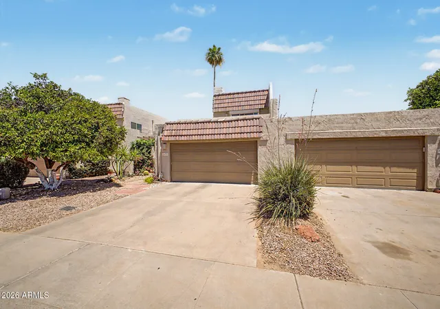 Photo 3 of Townhouse for sale at 5629 N 78th Way, Scottsdale, AZ 85250 | MLS# 7036683 | Listing updated on 2026-08-31