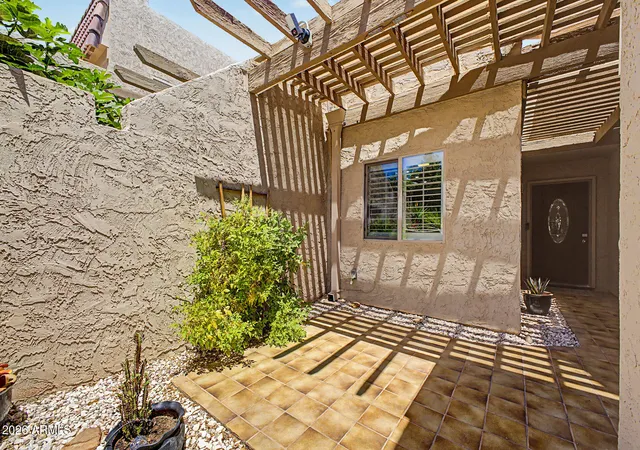 Photo 4 of Townhouse for sale at 5629 N 78th Way, Scottsdale, AZ 85250 | MLS# 7036683 | Listing updated on 2026-08-31