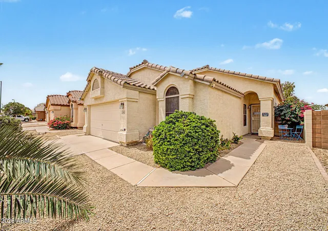 Homes for sale in Gilbert, AZ | 1094 S Sierra St, Gilbert, AZ 85296 | MLS# 7019401