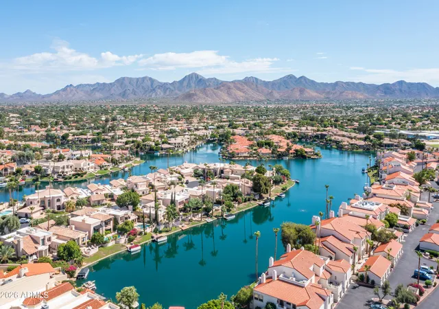 2nd image of 10080 E Mountainview Lake Dr, Scottsdale, AZ 85258