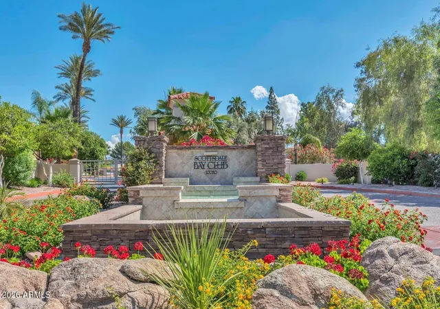 3rd image of 10080 E Mountainview Lake Dr, Scottsdale, AZ 85258