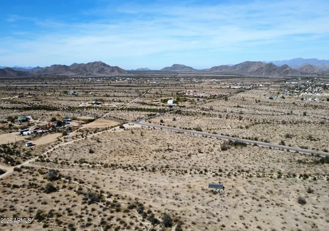 Photo 3 of Land for sale at 55912 W Barnes Rd Lot B #0, Maricopa, AZ 85139 | MLS# 7015039 | Listing updated on 2026-09-24