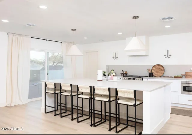 3rd image of 2442 E Claire Dr, Phoenix, AZ 85032 | MLS# 7015072