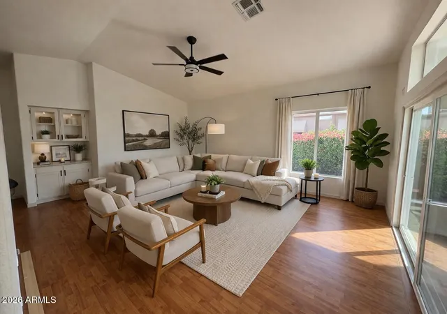 4th image of 10525 W Runion Dr, Peoria, AZ 85382 | MLS# 7015127