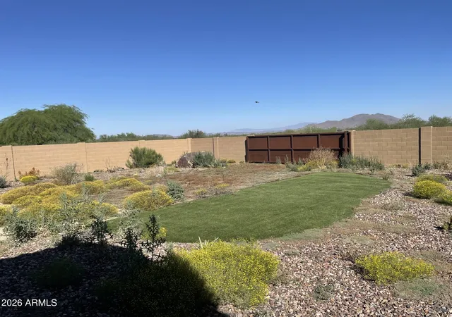 3rd image of 501 E Cloud Rd, Phoenix, AZ 85086 | MLS# 7015183