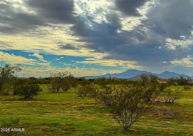 Photo 1 of Land for sale at 0 Huisatch Rd Lot C 125 Acres, Maricopa, AZ 85139 | MLS# 7015308 | Listing updated on 2026-10-01