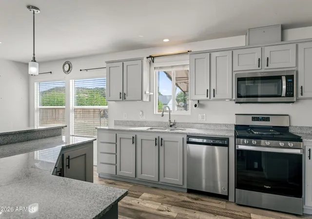 Photo 1 of Manufactured home for sale at 5885 N Robin Lynn Ln, Rimrock, AZ 86335 | MLS# 7015378 | Listing updated on 2026-10-10