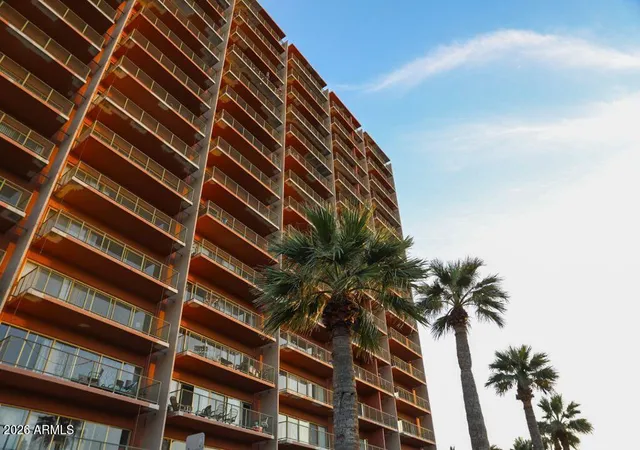 2nd image of 4750 N Central Ave #6G, Phoenix, AZ 85012 | MLS# 7015557