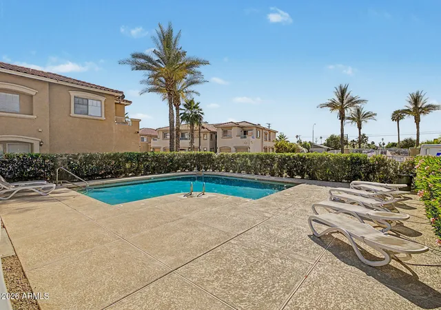 2nd image of 525 N Miller Rd, Scottsdale, AZ 85257