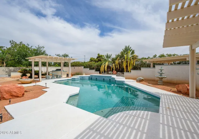 3rd image of 7811 E Charter Oak Rd, Scottsdale, AZ 85260 | MLS# 7016583