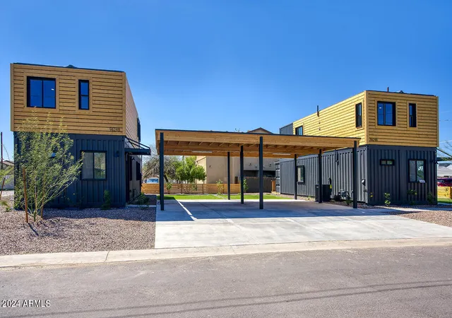 Photo 1 of Townhouse for sale at 9624 N 16th Avenue, Phoenix, AZ 85021 | MLS# 7022329 | Listing updated on 2026-08-25