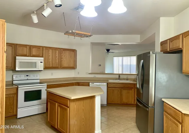 4th image of 22946 W Desert Bloom St, Buckeye, AZ 85326 | MLS# 7015533
