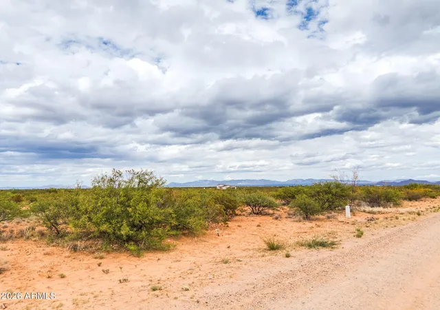 Homes for sale in Huachuca City, AZ | 16 Acres E Valley View Trl #8, Huachuca City, AZ 85616 | MLS# 7016004