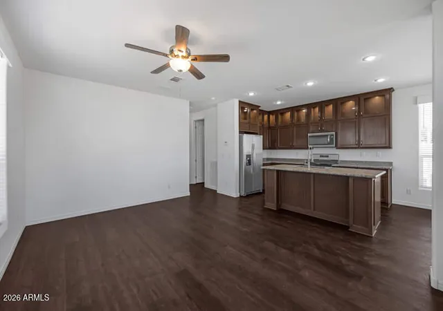 4th image of 10201 N 99Th Ave #104, Peoria, AZ 85345 | MLS# 7015647