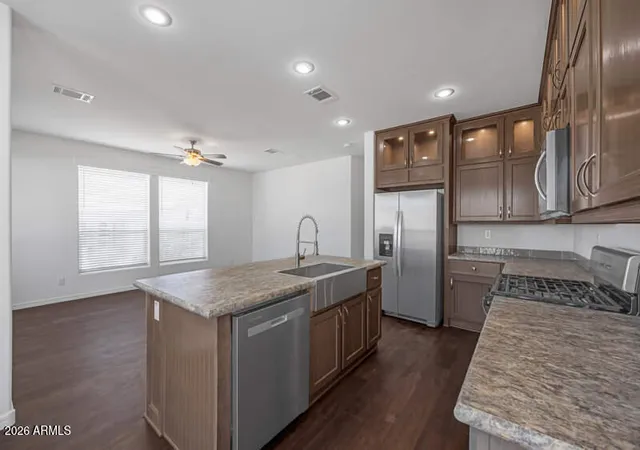 5th image of 10201 N 99Th Ave #104, Peoria, AZ 85345 | MLS# 7015647