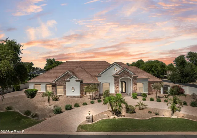 2nd image of 2082 E Sanoque Blvd, Gilbert, AZ 85298 | MLS# 7015880