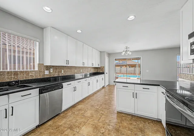 4th image of 656 W Barrus St, Casa Grande, AZ 85122 | MLS# 7017034