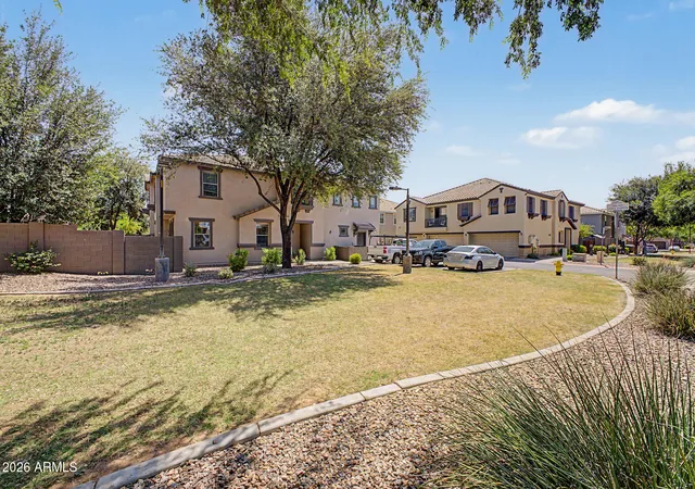 3rd image of 1265 S Aaron Dr, Mesa, AZ 85209