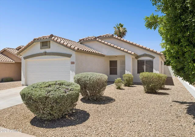Photo 1 of Sale Pending at 826 E Potter Dr, Phoenix, AZ 85024 | MLS# 7042074 | Listing updated on 2026-09-19