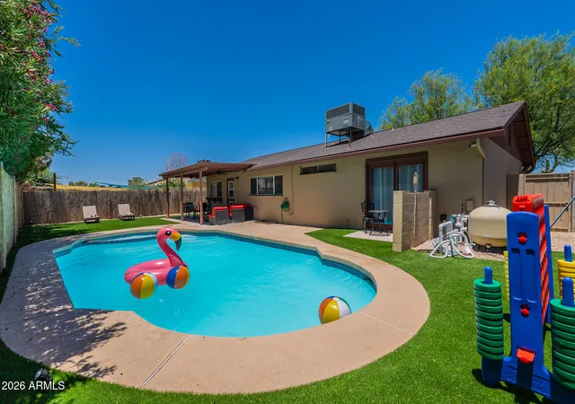 1st image of 3911 W Desert Cove Ave, Phoenix, AZ 85029 | MLS# 7017150