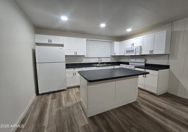 Photo 4 of Single family home for sale at 4924 W Catalina Dr, Phoenix, AZ 85031 | MLS# 7016333 | Listing updated on 2026-06-25