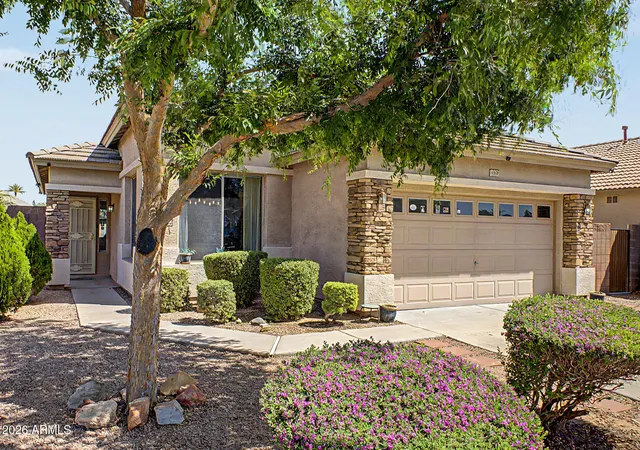 Photo 3 of Single family home for sale at 14658 W Crocus Dr, Surprise, AZ 85379 | MLS# 7016842 | Listing updated on 2026-06-20