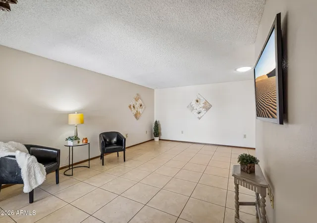 3rd image of 17211 N Pinion Ln, Sun City, AZ 85373 | MLS# 7069817