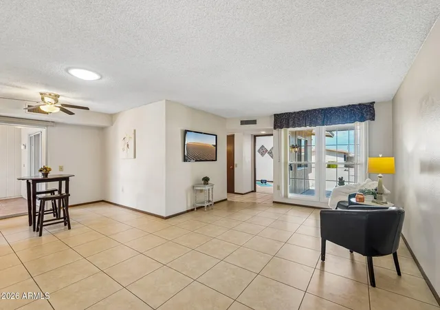 5th image of 17211 N Pinion Ln, Sun City, AZ 85373 | MLS# 7069817
