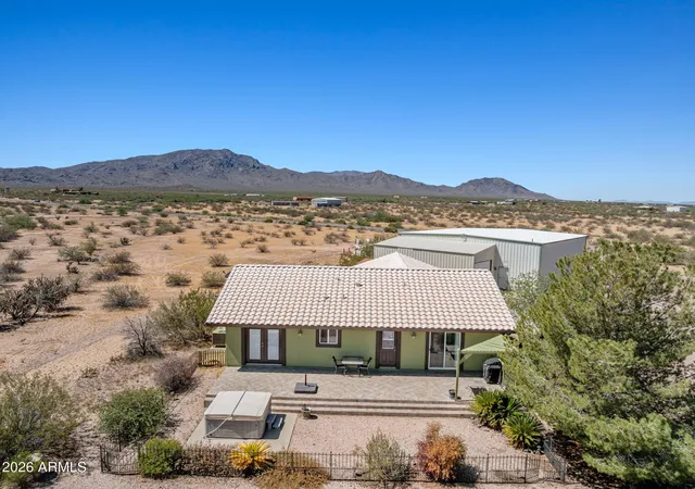 Homes for sale in Aguila, AZ | 48023 N 518th Ave, Aguila, AZ 85320 | MLS# 7016780