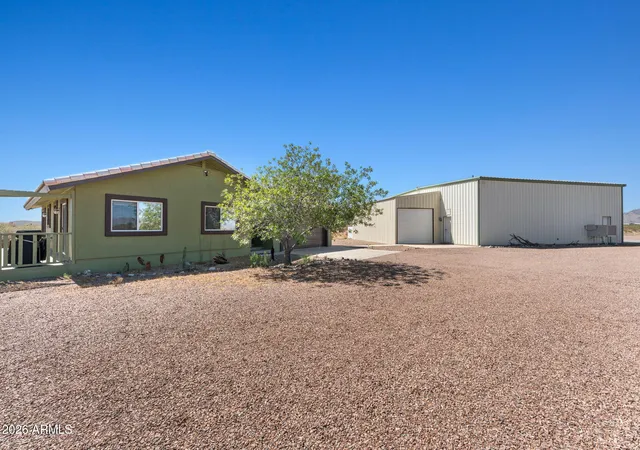 Homes for sale in Aguila, AZ | 48023 N 518th Ave, Aguila, AZ 85320 | MLS# 7016780