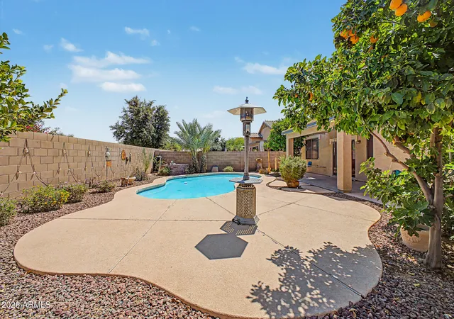 Photo 3 of Single family home for sale at 6131 S Topaz Pl, Chandler, AZ 85249 | MLS# 7016808 | Listing updated on 2026-08-24